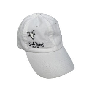 Gorra con pin de Chivo